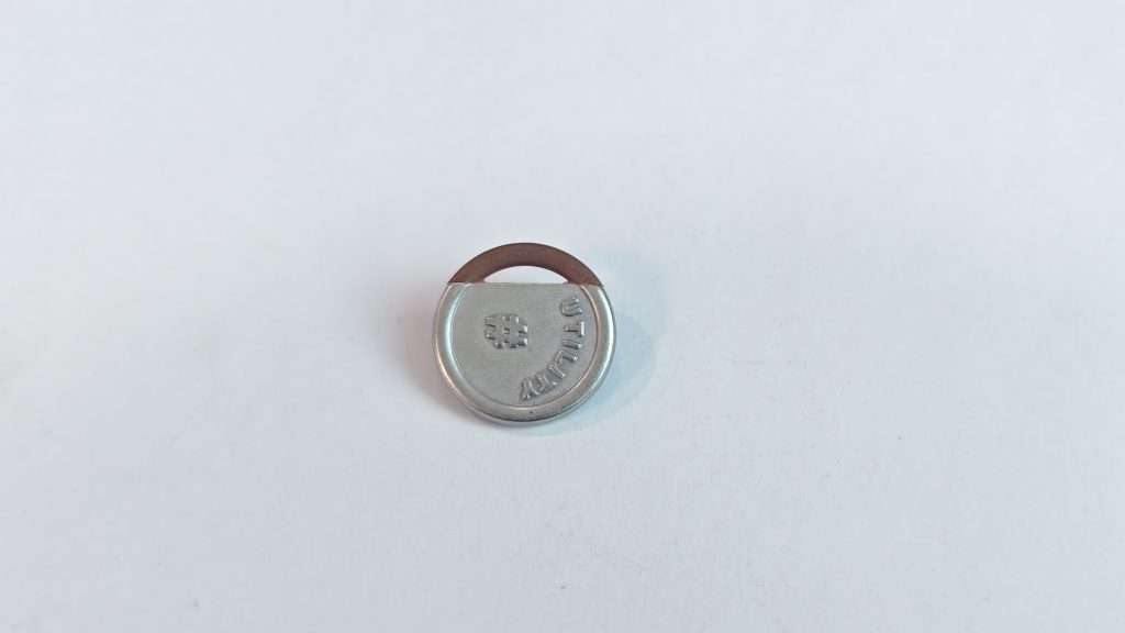 Ring-decorated snap button product photo