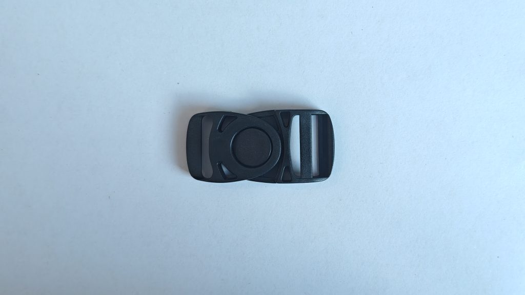 Side release buckle with round face mating structure, product photo 1