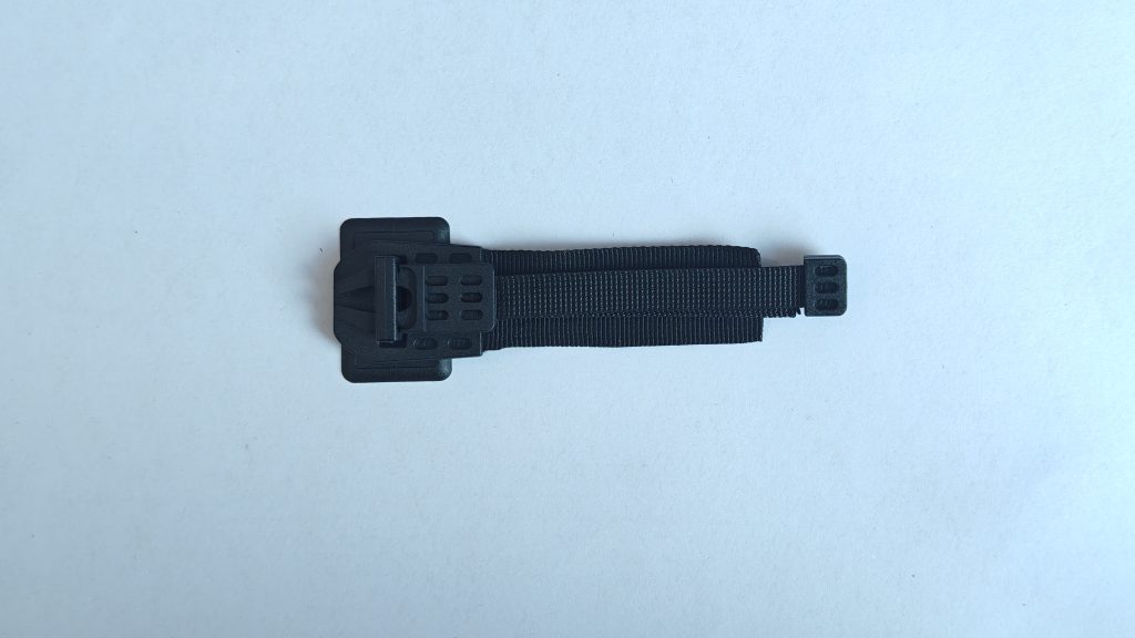 Webbing buckle, multi-hole fastener and webbing combination, product real shot 1